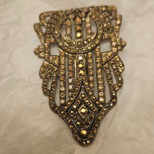 RHINESTONE GOLD-TONE VINTAGE SHIELD BROOCH